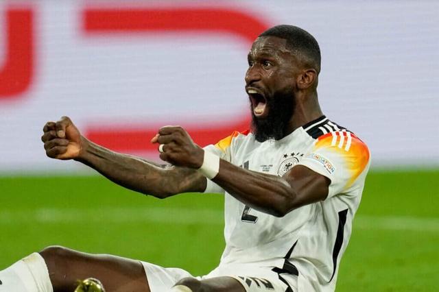 包含Ming意外战胜德国队，出色发挥引爆全场！观众掌声雷动的词条-开云集团