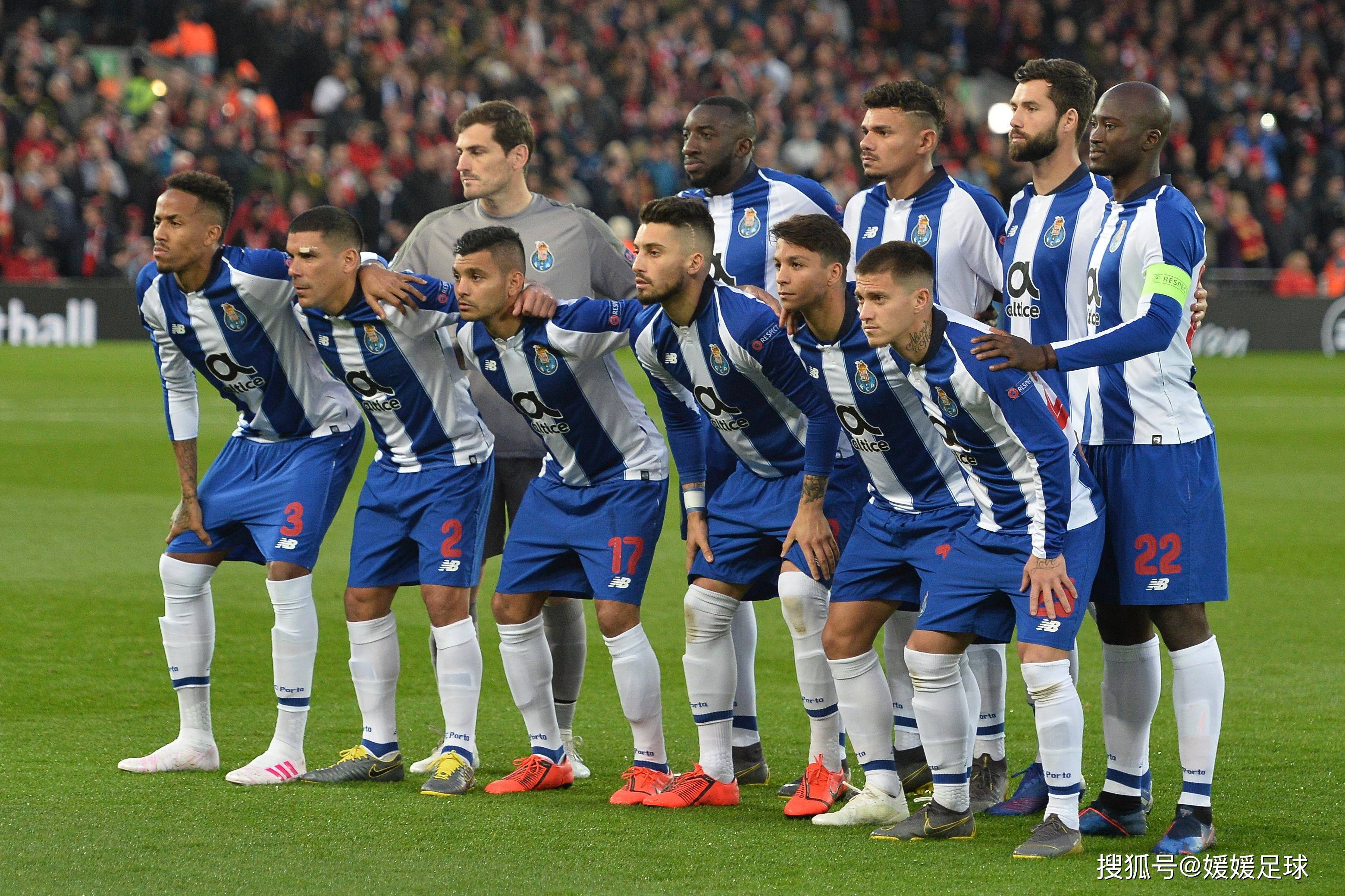 巴塞罗那训练开放日，今夜单刀错失引欢呼，葡超在即，更衣室氛围转暖的简单介绍-开云品牌